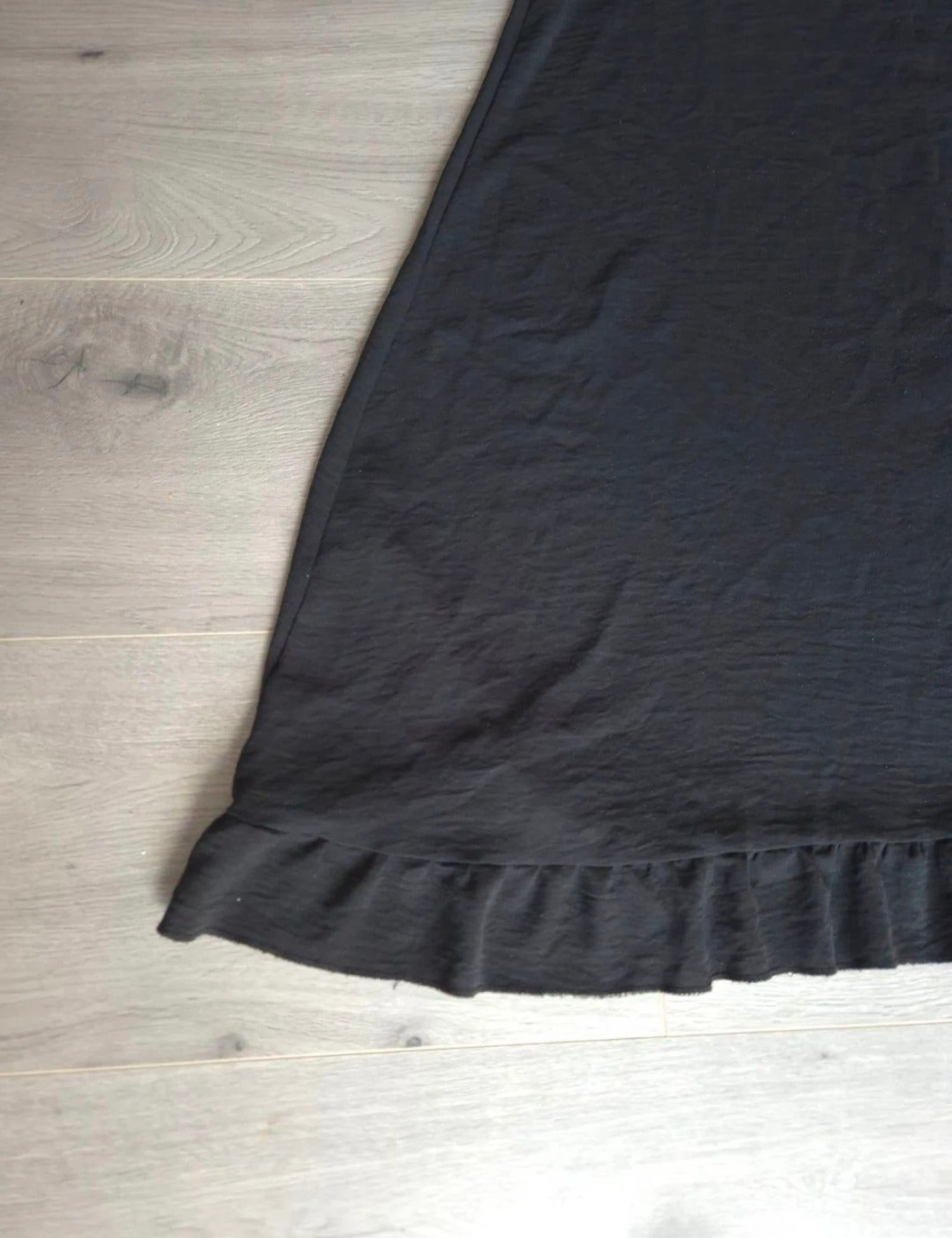 Zwarte Zomerjurk met Ruffles / Ruffles Schouders & Zomen 2XL  – photo 6
